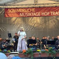 Presse feiert Auftritt bei den Sommerlichen Musiktagen Hof Trages